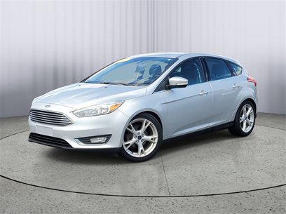 Used 2016 Ford Focus Titanium w/ Titanium Technology Package