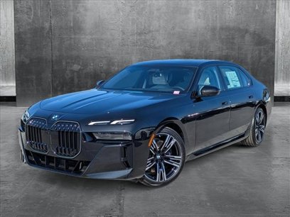 New 2025 BMW 760i xDrive