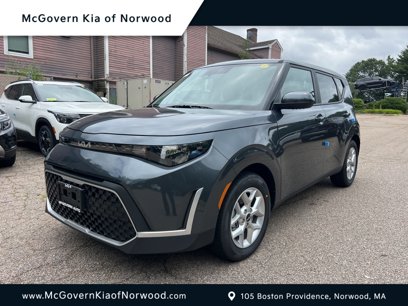 New 2025 Kia Soul LX