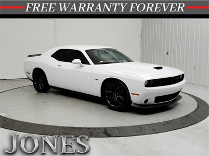 Used 2019 Dodge Challenger R/T w/ Blacktop Package