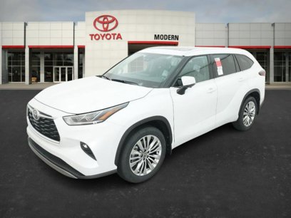New 2025 Toyota Highlander Platinum