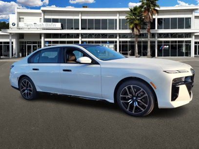 New 2025 BMW 740i xDrive w/ Premium Package