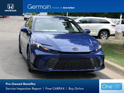 Used 2025 Toyota Camry SE