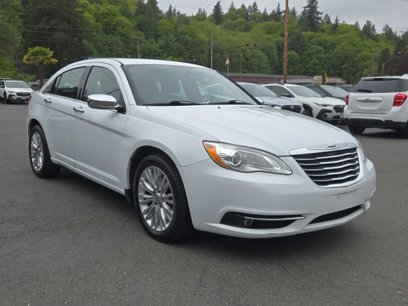 Used 2013 Chrysler 200 Limited