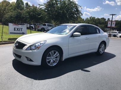 Used 2013 INFINITI G37 x w/ Premium Pkg