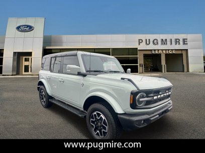 New 2024 Ford Bronco Outer Banks