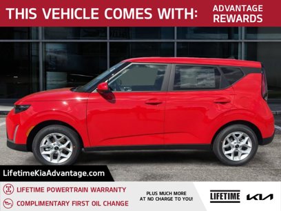 New 2025 Kia Soul LX