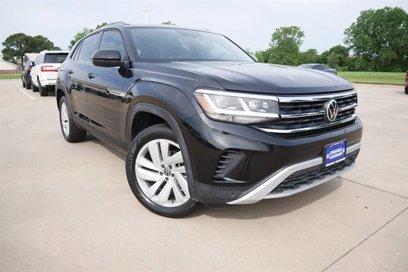 Used 2022 Volkswagen Atlas Cross Sport SE w/ Panoramic Sunroof Package