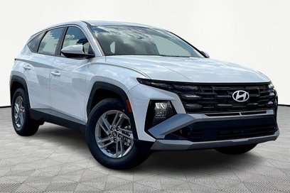 New 2025 Hyundai Tucson SE