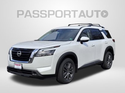 New 2025 Nissan Pathfinder SV