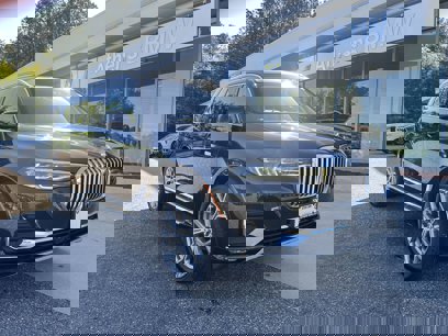 Used 2022 BMW X7 xDrive40i w/ Premium Package