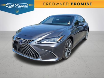 Used 2022 Lexus ES 300h w/ Premium Package