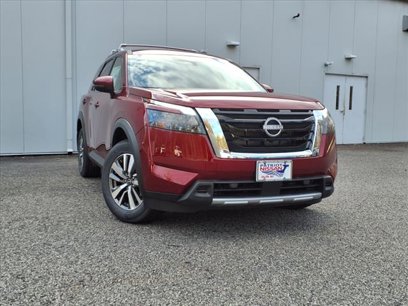 New 2025 Nissan Pathfinder SL