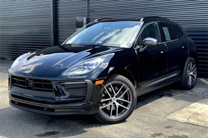 Used 2025 Porsche Macan