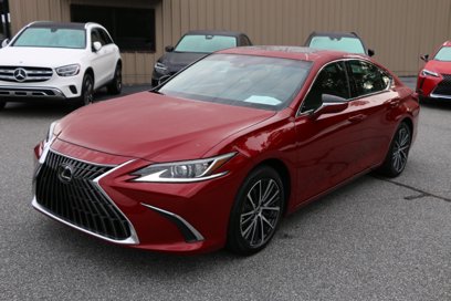 Used 2024 Lexus ES 350 w/ Premium Package