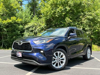 Used 2022 Toyota Highlander Limited