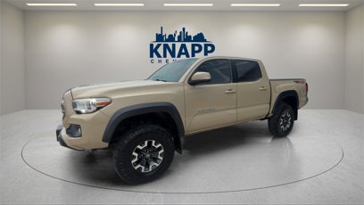 Used 2017 Toyota Tacoma TRD Off-Road w/ Tow Package (A/T)