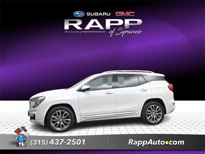 Used 2022 GMC Terrain Denali w/ Denali Premium Package