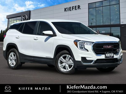 Used 2024 GMC Terrain SLE