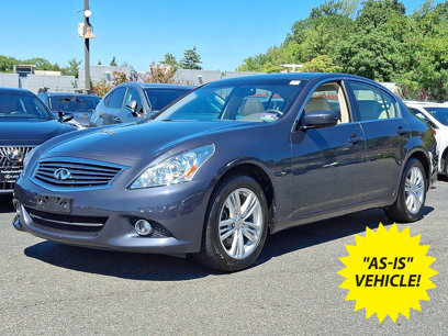 Used 2013 INFINITI G37 x w/ Interior Accent Pkg