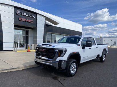 New 2025 GMC Sierra 2500 Pro w/ Convenience Package