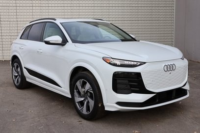 New 2025 Audi Q6 e-tron Premium Plus