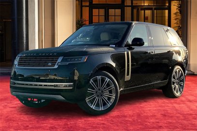 New 2025 Land Rover Range Rover SE