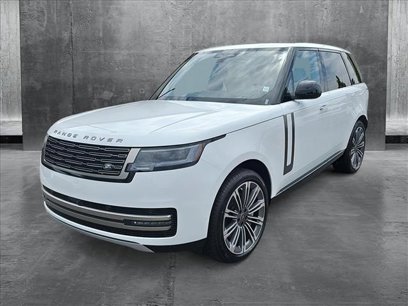 New 2025 Land Rover Range Rover SE