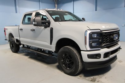 New 2025 Ford F250 XL