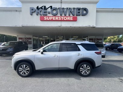 Used 2023 Nissan Pathfinder SL