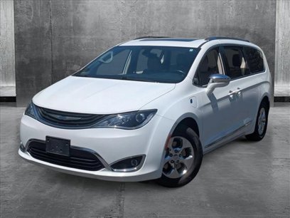 Used 2018 Chrysler Pacifica Limited