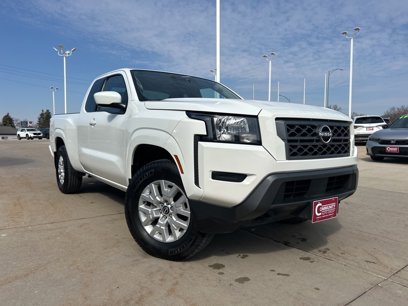 Used 2022 Nissan Frontier SV w/ Technology Package