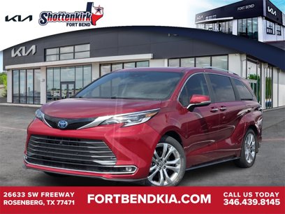 Used 2022 Toyota Sienna Platinum