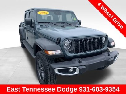 New 2025 Jeep Gladiator Sport