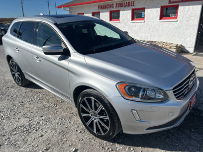 Used 2017 Volvo XC60 T6 Inscription w/ Climate Package