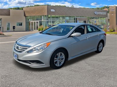 Used 2014 Hyundai Sonata GLS w/ Popular Equipment Group 2