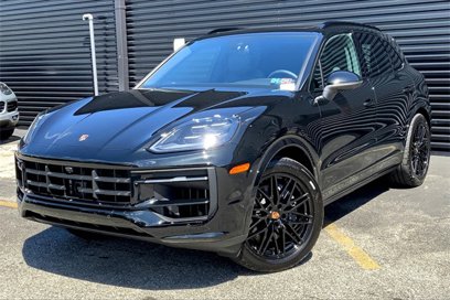 Certified 2025 Porsche Cayenne