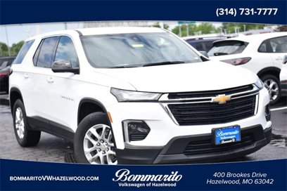 Used 2022 Chevrolet Traverse LS