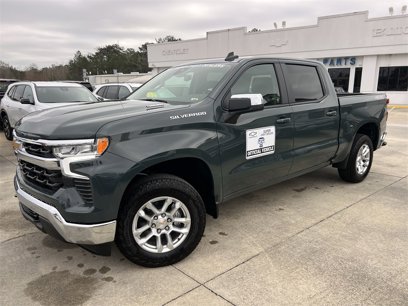 New 2025 Chevrolet Silverado 1500 LT