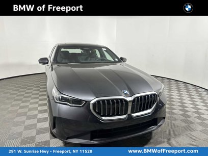 New 2026 BMW 530i xDrive w/ Premium Package