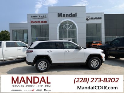 New 2025 Jeep Grand Cherokee Laredo