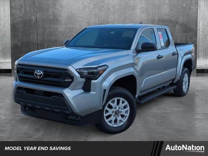 New 2024 Toyota Tacoma SR