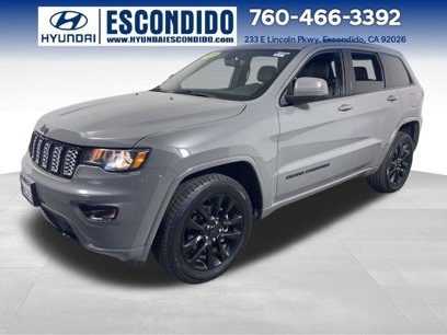 Used 2020 Jeep Grand Cherokee Altitude