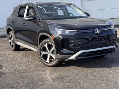 New 2025 Volkswagen Tiguan SE