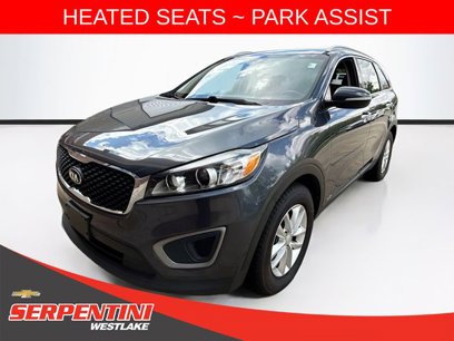 Used 2016 Kia Sorento LX w/ LX Convenience Package