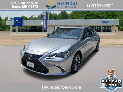 Used 2025 Lexus ES 300h w/ Technology Package