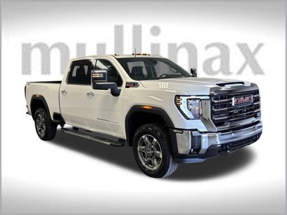 New 2025 GMC Sierra 2500 SLT