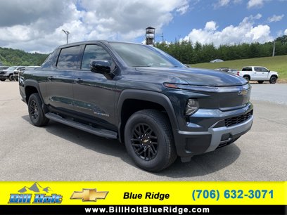 New 2025 Chevrolet Silverado EV LT
