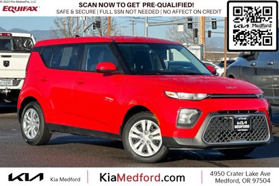 Used 2022 Kia Soul LX