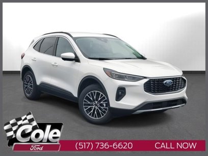 New 2025 Ford Escape SE